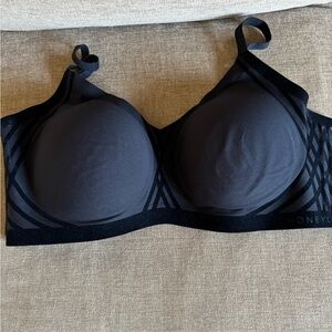 Honeylove Black Seamless Molded Everyday Bra